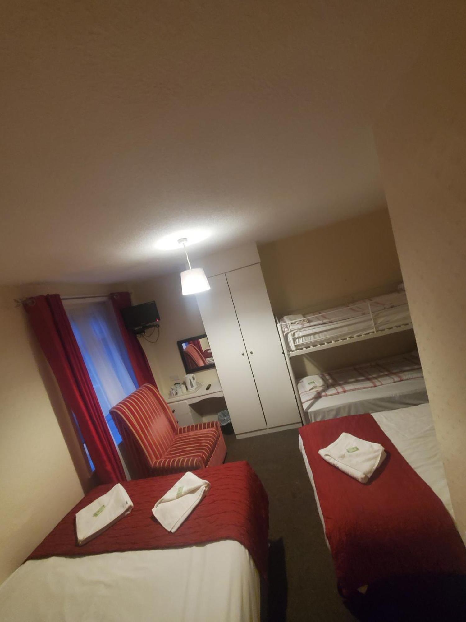 The Melville Hotel - Central Location Blackpool Extérieur photo